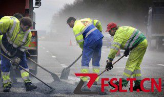 泥路行驶电瓶车技巧 泥路行驶电瓶车的技巧