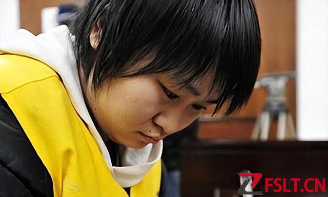 2009年广东：18岁女孩勒死父母分42块，法庭翻供：只是帮他们解脱
