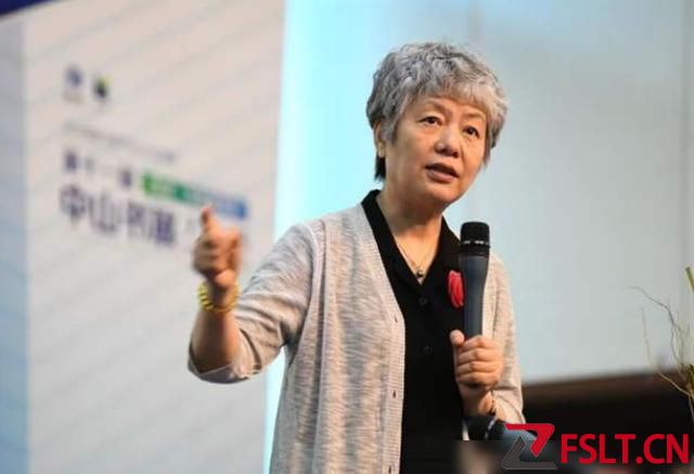 李玫瑾：孩子有3个的睡姿，暗示了大脑发育好，智商不会低