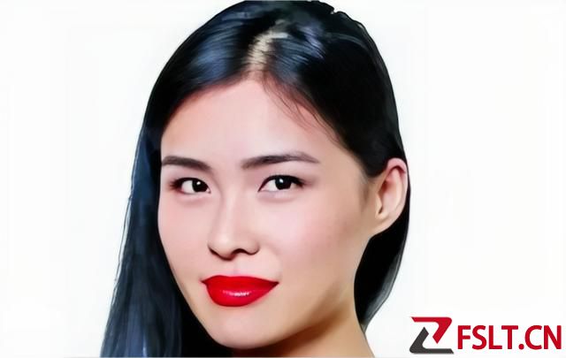 2010年，广东打工妹摇身一变成比利时王妃，灰姑娘李然后来怎样
