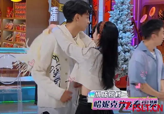 秦霄贤新恋情曝光，与美女富婆一同回家过夜，“为妮钟秦”cp黄了