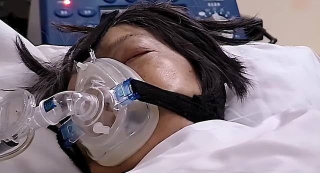 广东67岁老人心脏骤停，抢救30分钟无效，2岁小孙子一句话唤醒
