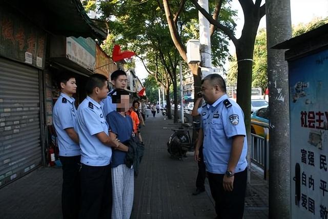 “吃野味、喝茅台不付钱”，饭店老板起诉民警，法院：系刑侦行为